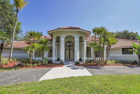 7685 NW 47th Drive Coral Springs FL 33067