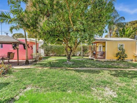 1835 Roosevelt Street Hollywood FL 33020