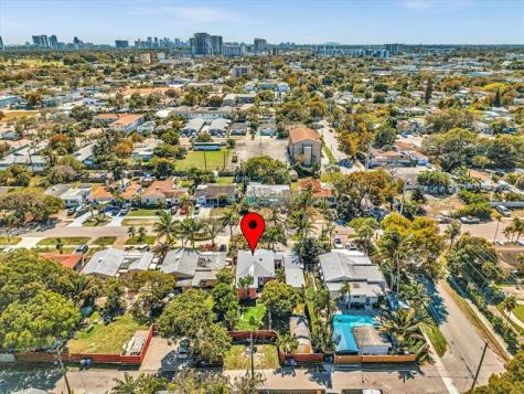 1835 Roosevelt Street Hollywood FL 33020