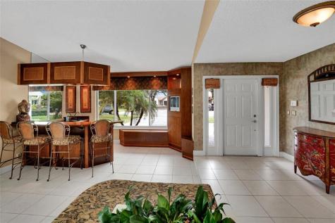 9800 NW 10th Court Plantation FL 33322