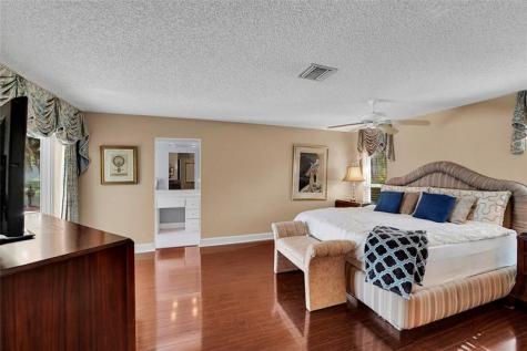 9800 NW 10th Court Plantation FL 33322