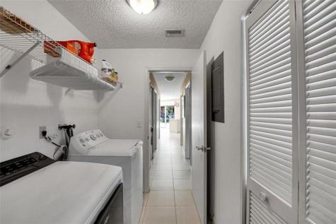 9800 NW 10th Court Plantation FL 33322