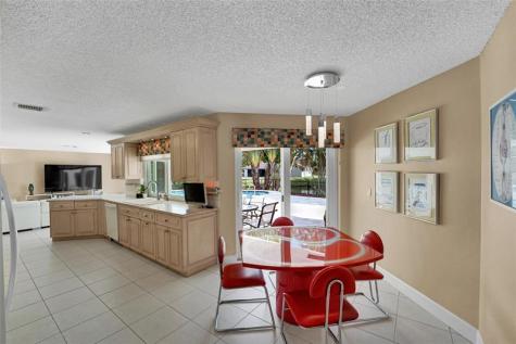 9800 NW 10th Court Plantation FL 33322