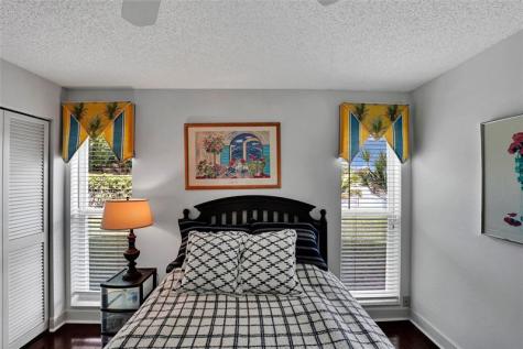 9800 NW 10th Court Plantation FL 33322