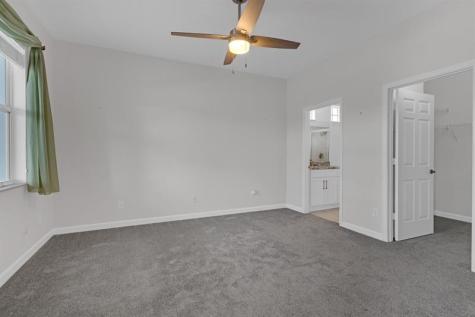 5230 E 1st Square Vero Beach FL 32968