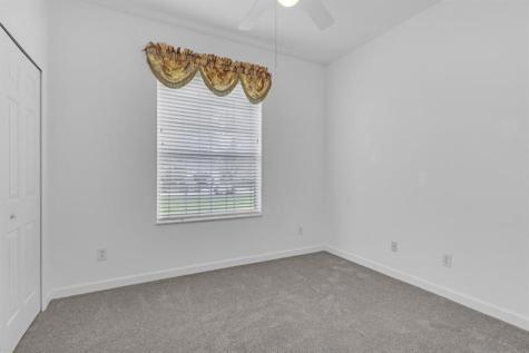 5230 E 1st Square Vero Beach FL 32968