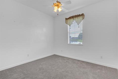 5230 E 1st Square Vero Beach FL 32968