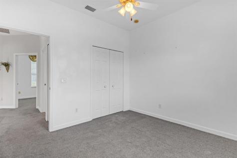 5230 E 1st Square Vero Beach FL 32968