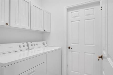 5230 E 1st Square Vero Beach FL 32968