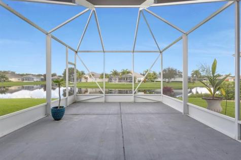 5230 E 1st Square Vero Beach FL 32968