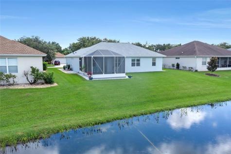5230 E 1st Square Vero Beach FL 32968
