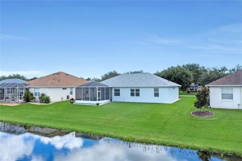 5230 E 1st Square Vero Beach FL 32968