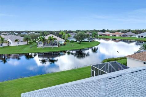 5230 E 1st Square Vero Beach FL 32968