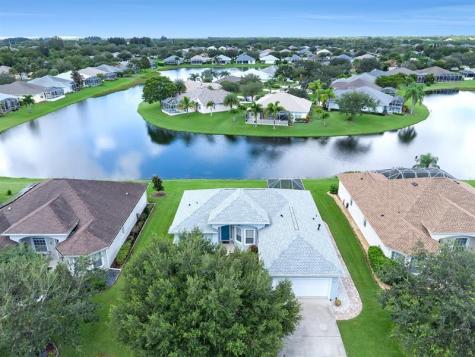 5230 E 1st Square Vero Beach FL 32968