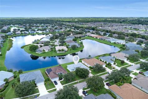 5230 E 1st Square Vero Beach FL 32968
