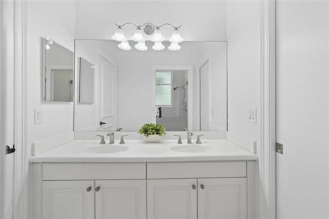 6757 NW 101st Terrace Parkland FL 33076