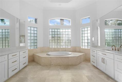 6757 NW 101st Terrace Parkland FL 33076