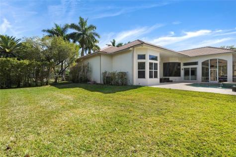 6757 NW 101st Terrace Parkland FL 33076