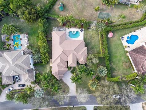6757 NW 101st Terrace Parkland FL 33076