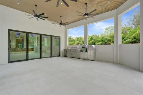 11951 SW 3rd Street Plantation FL 33325