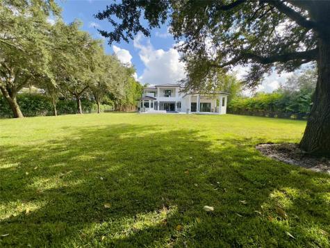 11951 SW 3rd Street Plantation FL 33325