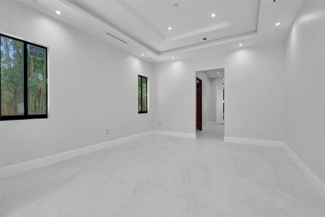 11951 SW 3rd Street Plantation FL 33325