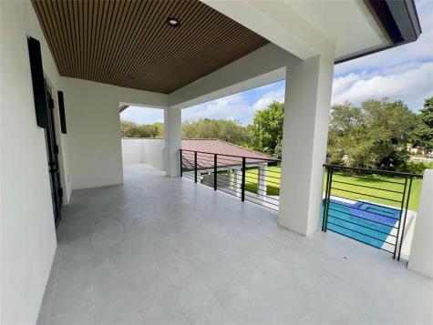 11951 SW 3rd Street Plantation FL 33325