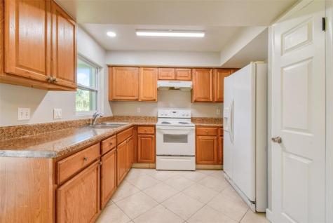 332 NE Cullman Court Port St Lucie FL 34983