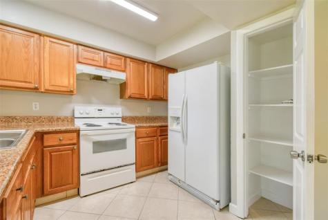 332 NE Cullman Court Port St Lucie FL 34983