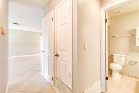 332 NE Cullman Court Port St Lucie FL 34983