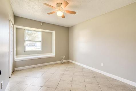 332 NE Cullman Court Port St Lucie FL 34983