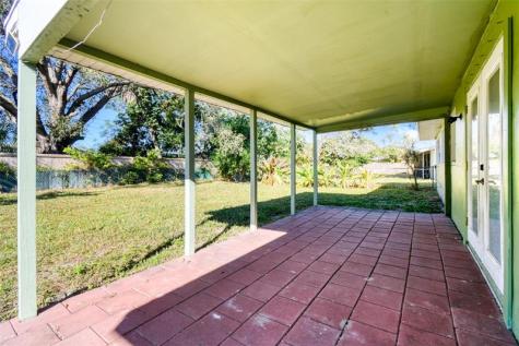 332 NE Cullman Court Port St Lucie FL 34983