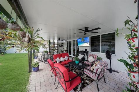 4122 NE 22nd Street Homestead FL 33033