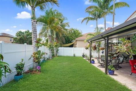 4122 NE 22nd Street Homestead FL 33033
