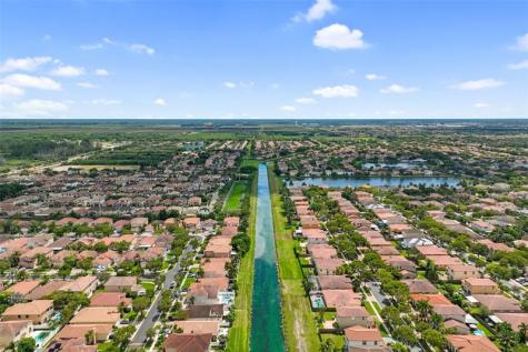 4122 NE 22nd Street Homestead FL 33033