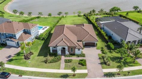 935 Hookline Circle Loxahatchee FL 33470
