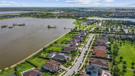 935 Hookline Circle Loxahatchee FL 33470