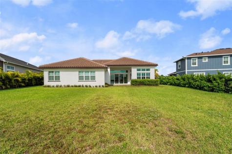 935 Hookline Circle Loxahatchee FL 33470