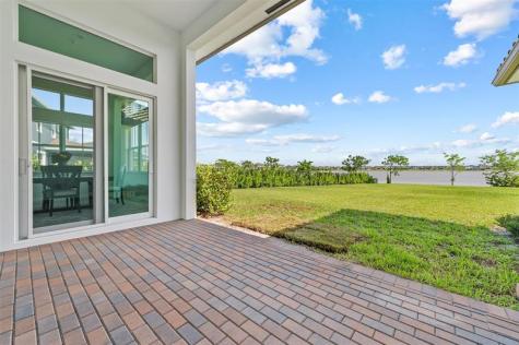 935 Hookline Circle Loxahatchee FL 33470