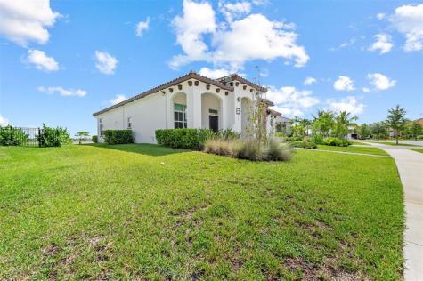 935 Hookline Circle Loxahatchee FL 33470