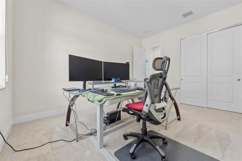 935 Hookline Circle Loxahatchee FL 33470