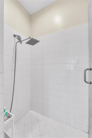 5873 NW 120th Terrace Coral Springs FL 33076
