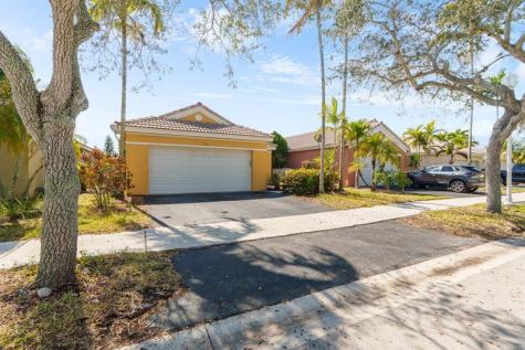 1573 Salerno Circle Weston FL 33327