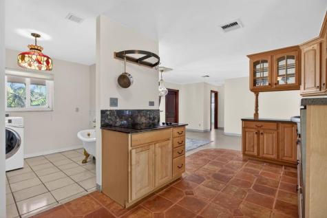 2580 SE 5th Court Pompano Beach FL 33062