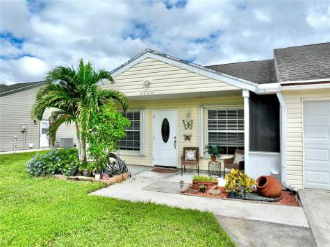 7782 Blairwood Circle N Lake Worth FL 33467