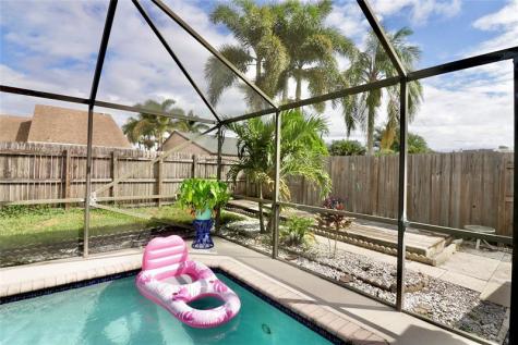7782 Blairwood Circle N Lake Worth FL 33467