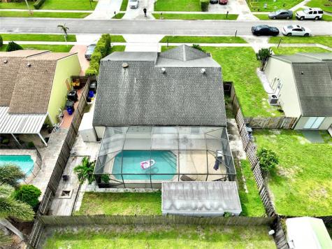 7782 Blairwood Circle N Lake Worth FL 33467