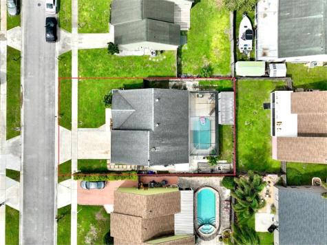 7782 Blairwood Circle N Lake Worth FL 33467