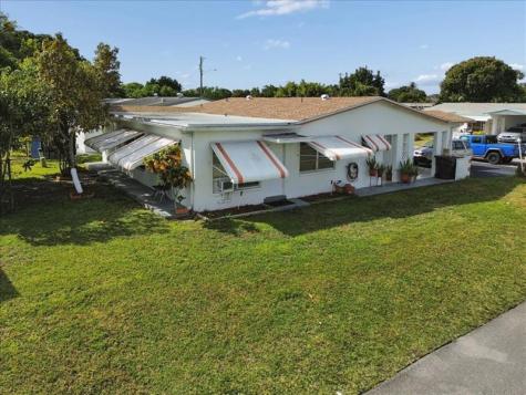 4290 NW 49th Terrace Lauderdale Lakes FL 33319