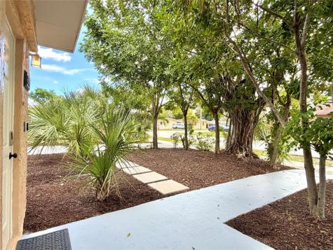 2943 NW 13th Street Fort Lauderdale FL 33311